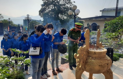 HÒA BẮC: Cụm các Chi đoàn tổ chức chương trình 