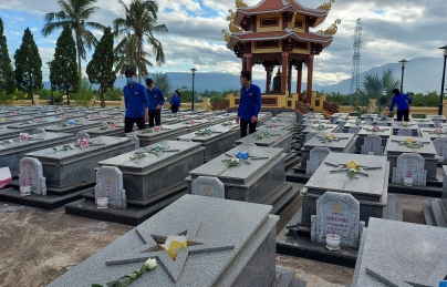 HÒA NHƠN: HOẠT ĐỘNG KỶ NIỆM 74 NĂM NGÀY THƯƠNG BINH LIỆT SĨ (27/7/1947-27/7/2021)