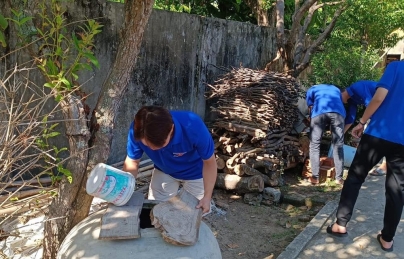 HÒA PHƯỚC: RA QUÂN DIỆT LĂNG QUĂNG BỌ GẬY - PHÒNG CHỐNG DỊCH SỐT XUẤT HUYẾT