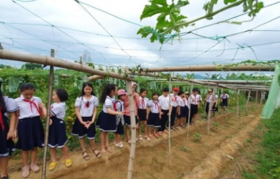 “Hành trình trải nghiệm làng nghề truyền thống và yêu thương”