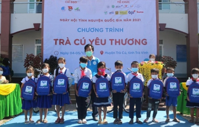 GẦN 15 TỶ ĐỒNG ĐƯỢC TRAO TẶNG TRONG CÁC CHƯƠNG TRÌNH TÌNH NGUYỆN HƯỞNG ỨNG NGÀY HỘI TÌNH NGUYỆN QUỐC GIA NĂM 2021 