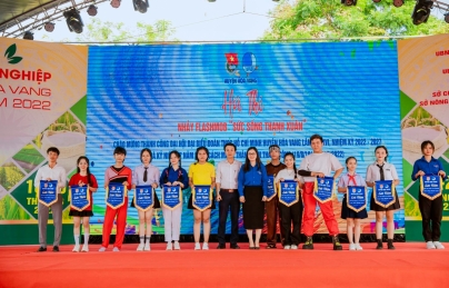 HỘI THI NHẢY FLASHMOB “SỨC SỐNG THANH XUÂN”